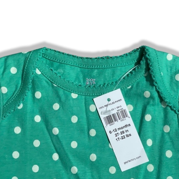 BABY GAP Baby Girl Short Sleeve Onesie | Green and White Polka Dots | size 6-12m - Picture 2 of 2